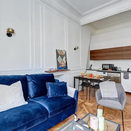 Eiffel Tower & Invalides - 1br - Cityapartmentstay * パリ