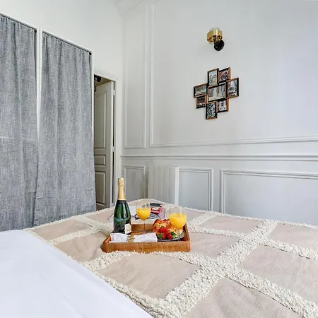 Eiffel Tower & Invalides - 1br - Cityapartmentstay アパート *